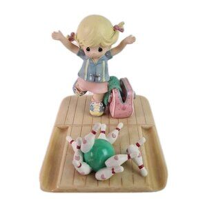 Precious Moments "Striking Up a Friendship" Friendship to Spare 00132 Figure